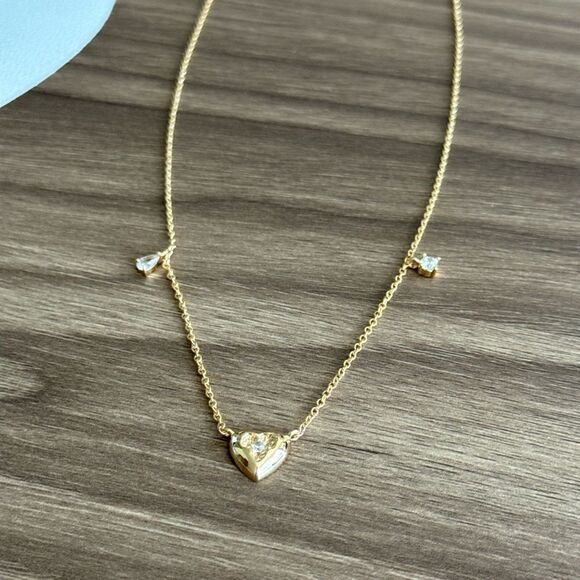 Heart Necklace Q250 - Picture 5 of 6